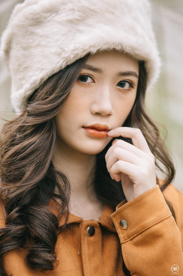 O nha mua dich: Su thay doi cua nu sinh DH Quoc gia Ha Noi-Hinh-11