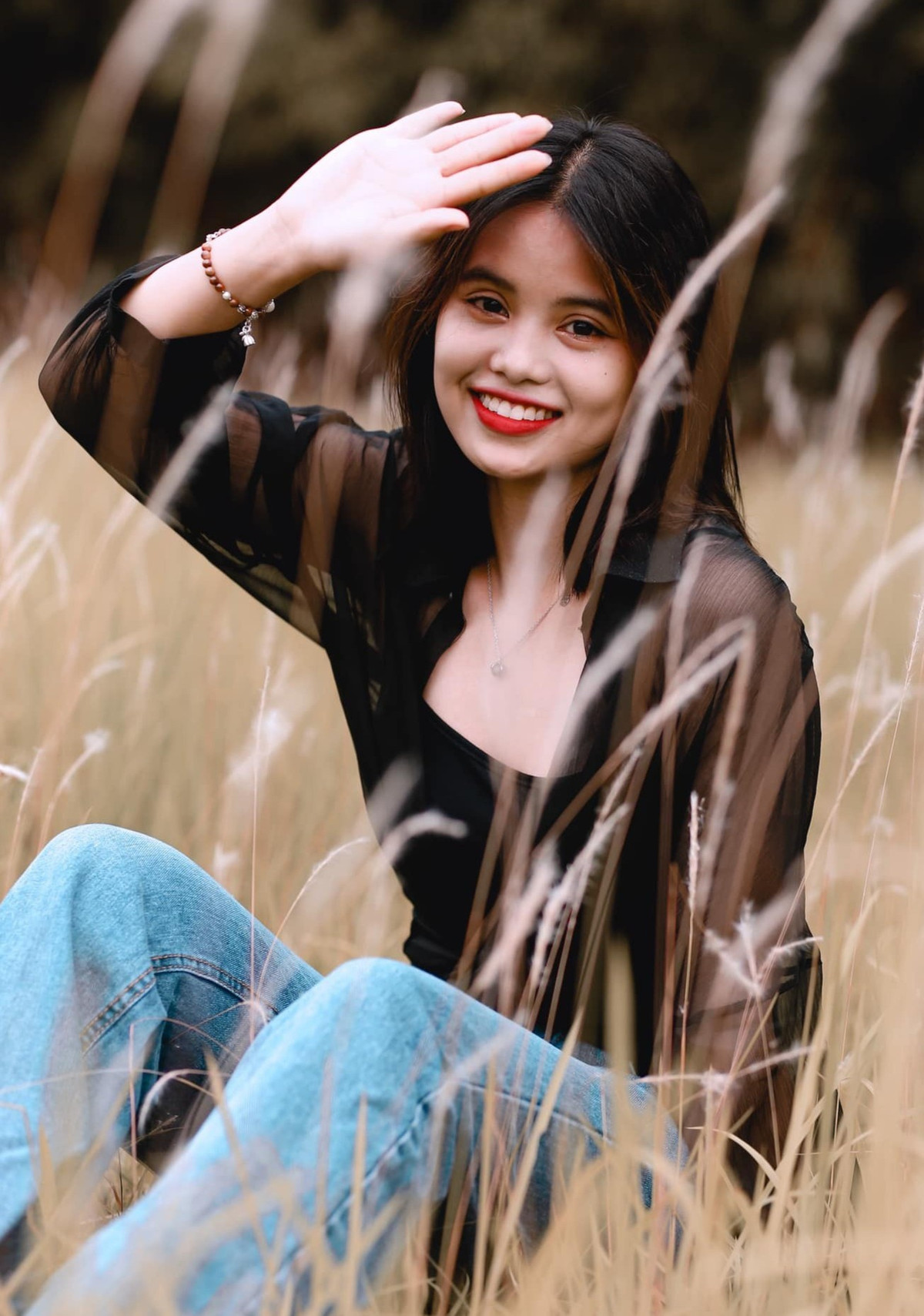 Ánh Nguyệt là trường hợp hiếm trong làng thể thao Việt Nam về thời gian tập luyện để chinh phục tấm vé dự Olympic. Cô xuất thân từ VĐV bóng rổ và chỉ mới gắn bó với bộ môn bắn cung được khoảng 2 năm.