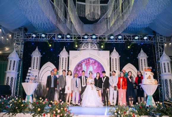 Dam cuoi co tich cua hotboy 9x Tu Anh-Hinh-3