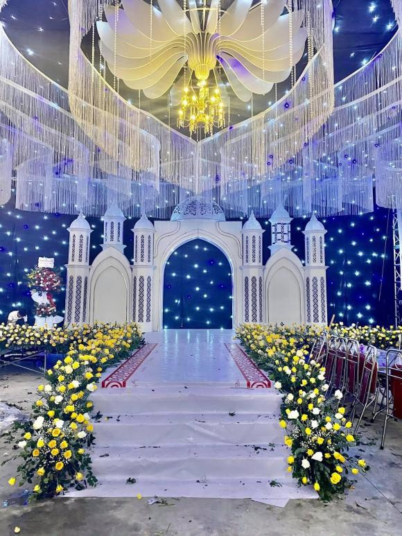 Dam cuoi co tich cua hotboy 9x Tu Anh-Hinh-2