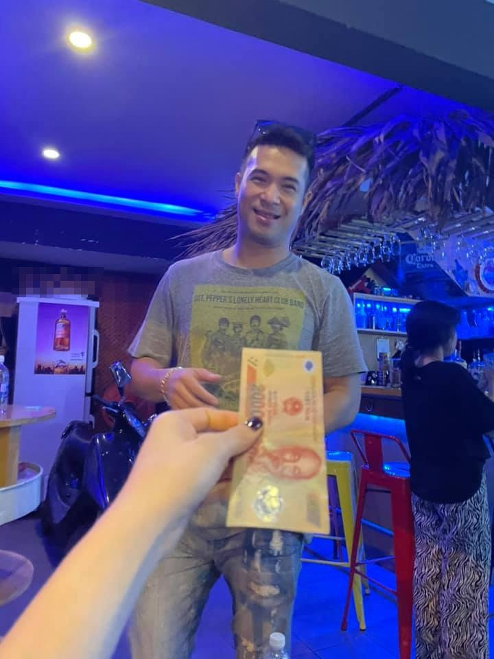 Dang anh Truong The Vinh, Thuy Ngan lo dau vet hen ho-Hinh-2