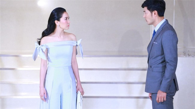 Thay toi mua cai vay 8 trieu, chong gian du goi dien ngay cho bo vo