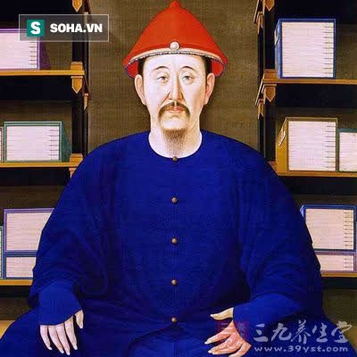 Khang Hi da lam gi de tro thanh vi vua co suc khoe deo dai?