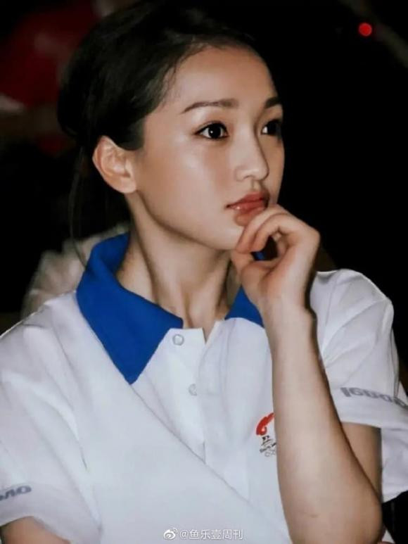 Loat anh thoi tre day thanh thuan cua Chau Tan, xung danh quoc bao