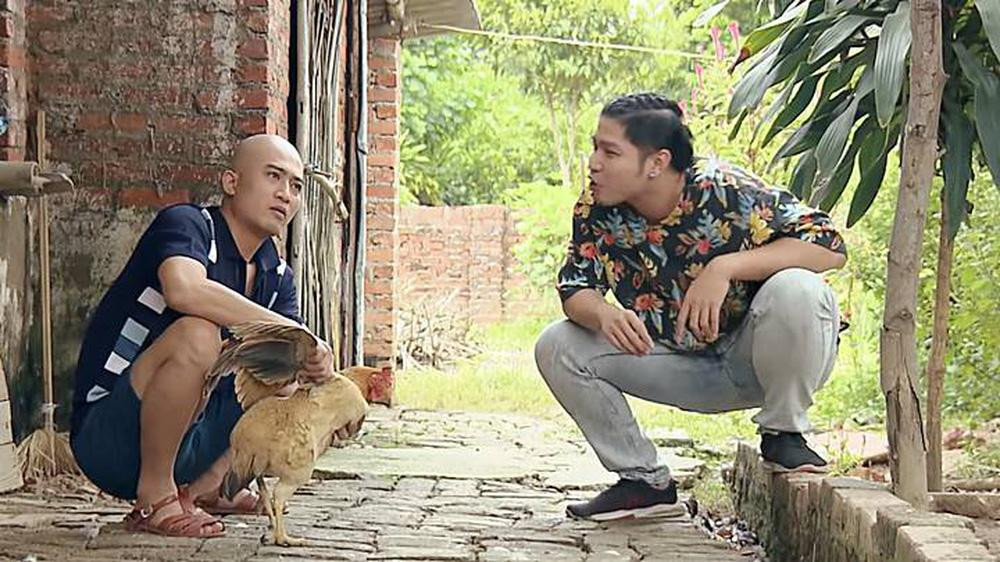 Bat ngo voi cuoc song doi thuc cua 