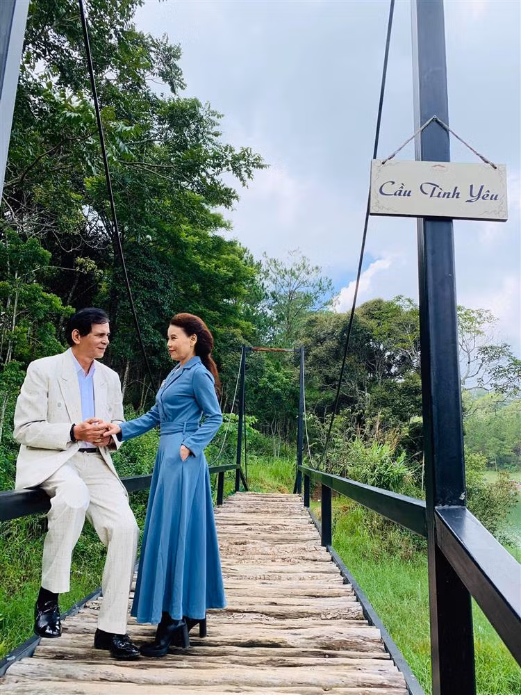 Ngoai hinh bo me Ho Ngoc Ha tu xua den nay-Hinh-8