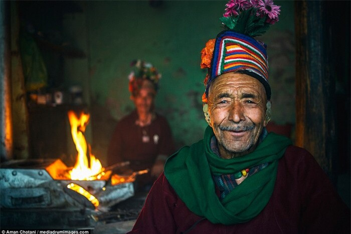 Nơi duy nhất đàn ông được phép thoải mái đổi vợ ảnh 2