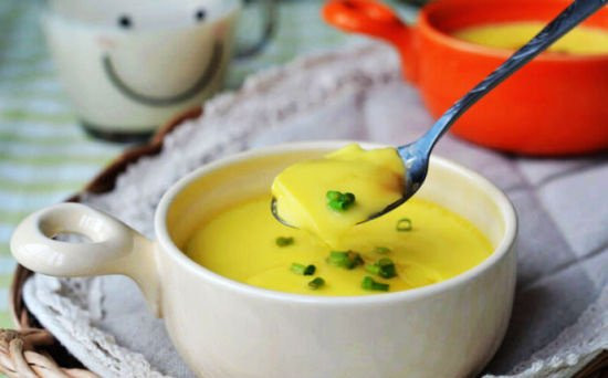 Cach nau trung giup ham luong canxi tang 4 lan