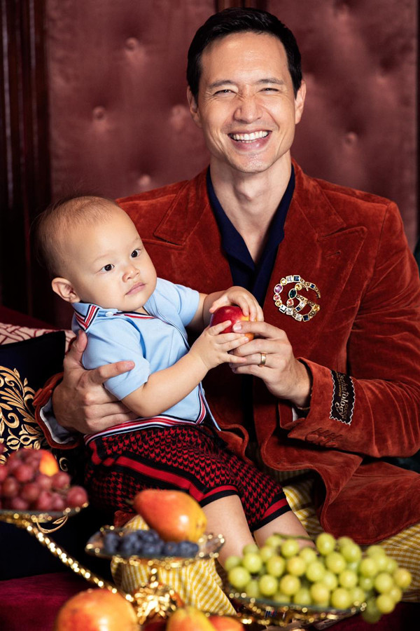 Bo me Ho Ngoc Ha ung xu nhu the nao voi Kim Ly ?-Hinh-3