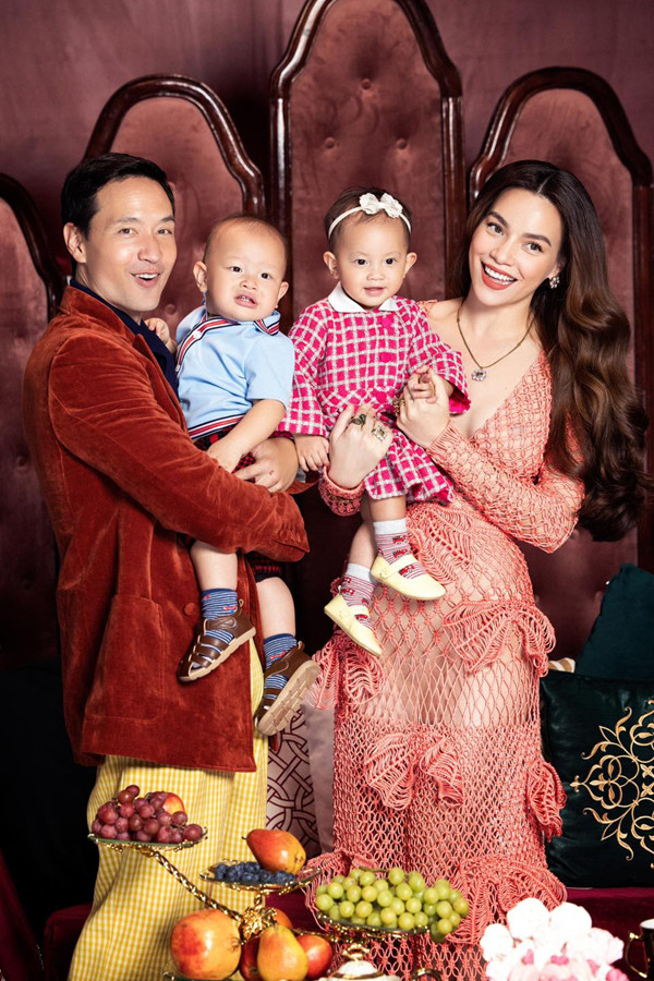 Bo me Ho Ngoc Ha ung xu nhu the nao voi Kim Ly ?-Hinh-4