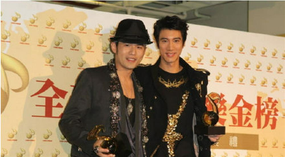 Vì sao Châu Kiệt Luân "cạch" Vương Lực Hoành giữa bê bối? Vi sao Chau Kiet Luan