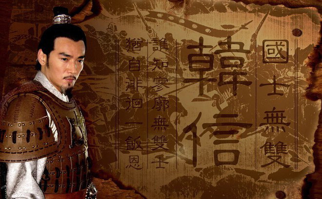 Hàn Tín vạch trần bộ mặt vợ chồng Lưu Bang chỉ qua 3 chữ Han Tin vach tran bo mat vo chong Luu Bang chi qua 3 chu