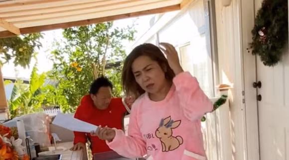 Xot xa truoc hinh anh moi nhat cua ca si Kim Ngan tai My-Hinh-8