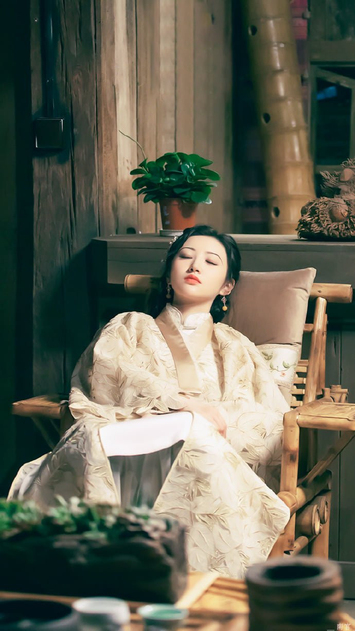 5 viec phu nu can nho de thu hut phuc khi-Hinh-2