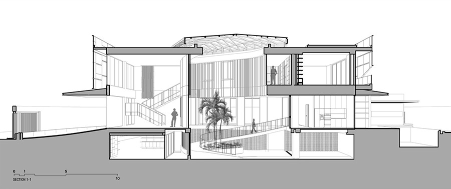 Me man biet thu co cho dau sieu xe ngay phong khach o TP.HCM-Hinh-8