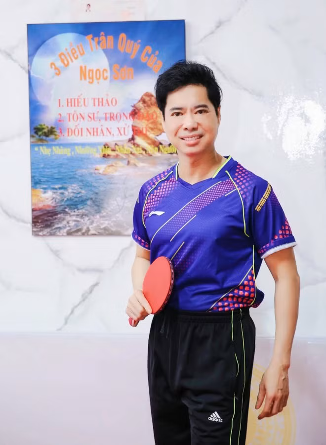 Vi sao Ngoc Son kien quyet tu choi khan gia tang tien?-Hinh-3