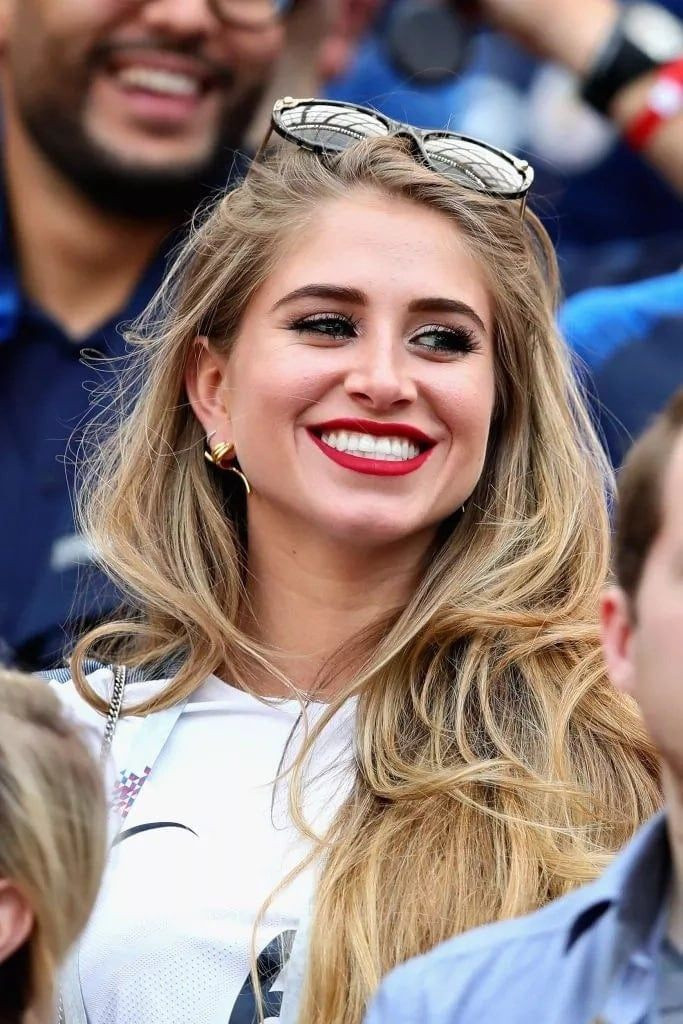  Người mẫu mang vẻ đẹp Nam Mỹ với mái tóc vàng rực, nụ cười tươi, thân hình gợi cảm. Tuy nhiên, Maria nhiều lần dính vào tiếng xấu trong chuyện đời tư. Trước khi đến Mỹ, Maria cũng vướng vào scandal dùng chất cấm sau khi một đoạn video rò rỉ chứa cảnh cô đang hít một thứ bột màu trắng. Ảnh: Express.