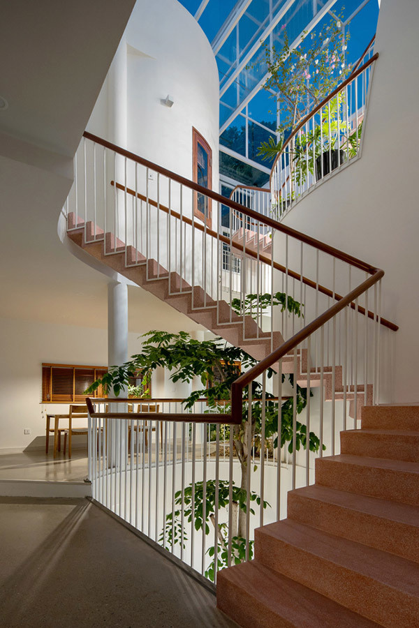 Biet thu trang muot cua nu thiet ke thoi trang voi kien truc tuong phan-Hinh-17