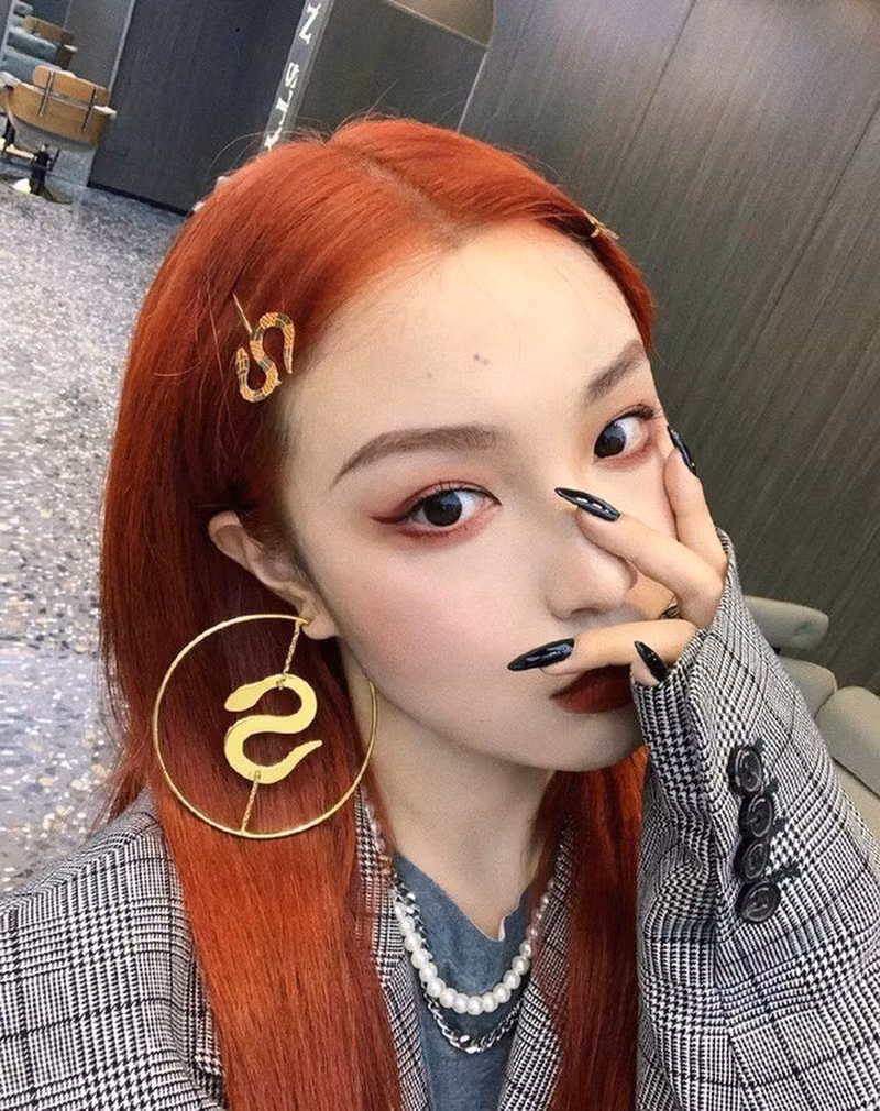 Hotgirl 2 trieu follow khien dan tinh te ngua khi lo nhan sac that