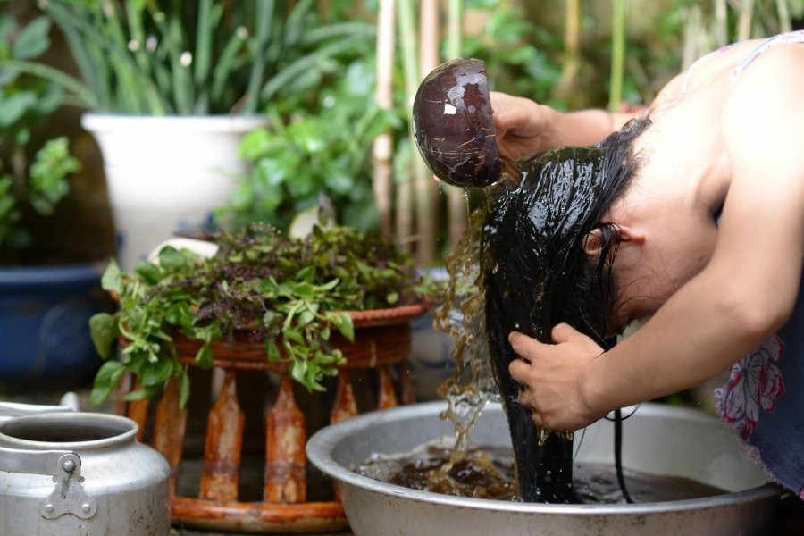 5 thoi diem tuyet doi khong duoc goi dau, anh huong nghiem trong toi suc khoe-Hinh-2