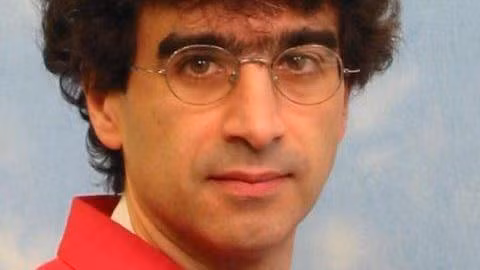 Nguyen nhan gi khien giam doc AI cua Google tu chuc?