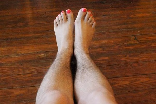 Phụ nữ sống thọ thường có 3 chỗ lắm lông ảnh 3