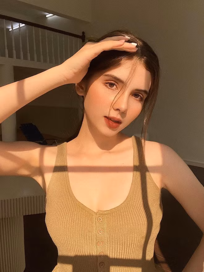 Thiên thần TikTok mang hai dòng máu Úc Việt đốn tim dân mạng - Hình 12 Thien than TikTok mang hai dong mau Uc Viet don tim dan mang-Hinh-12