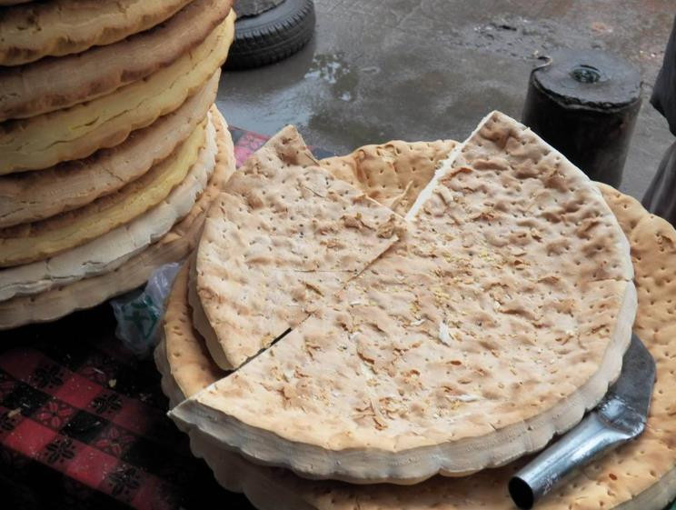 Trong tran chien, binh linh co dai khong co luong kho thi se an gi?-Hinh-2