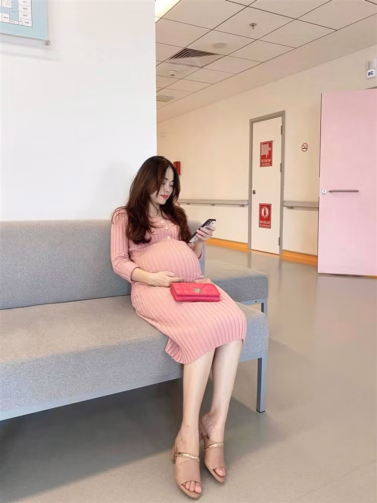 Chup anh lo bung to, nghi van Hang Tui mang thai lan 6-Hinh-4