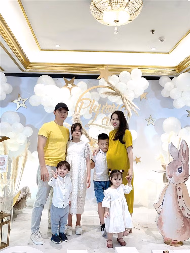 Chup anh lo bung to, nghi van Hang Tui mang thai lan 6