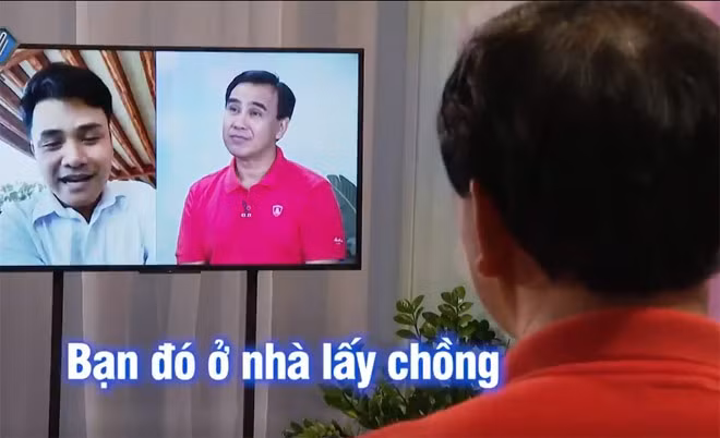 Co giao khien chang day vo trung tieng set ai tinh khi hen ho online-Hinh-3