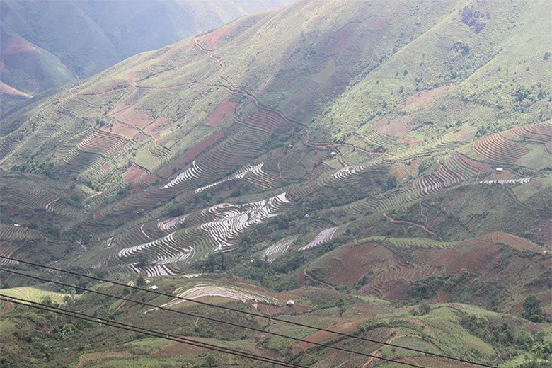 Vung cao Hang Dong: diem den du lich hoang so day hap dan-Hinh-8