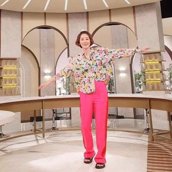 Cuu Hoa hau Han duoc chong dai gia thuong 2 ty moi lan sinh quy tu-Hinh-7