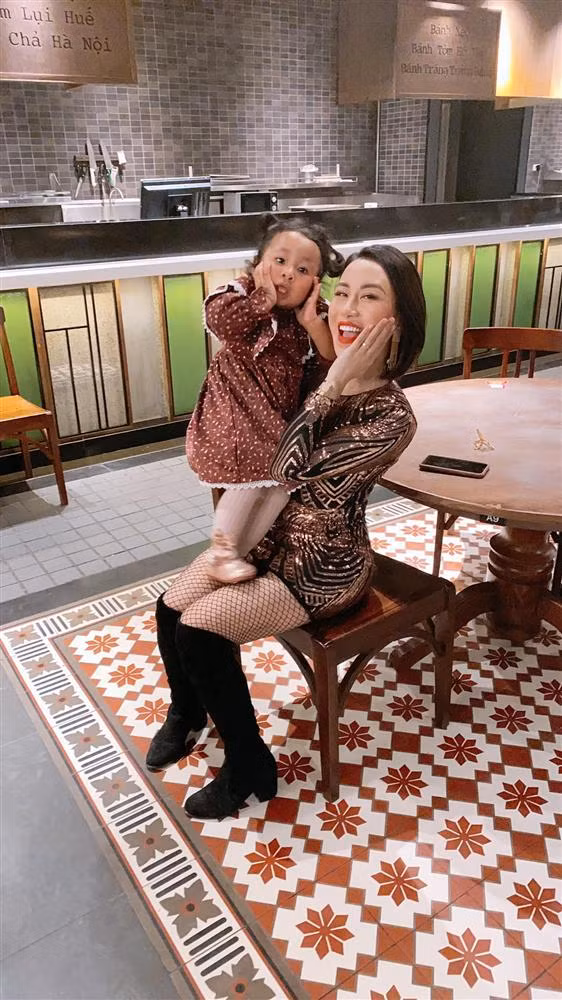 Nhoc ty con lai bi bo boc phot co lan da gia doi-Hinh-6