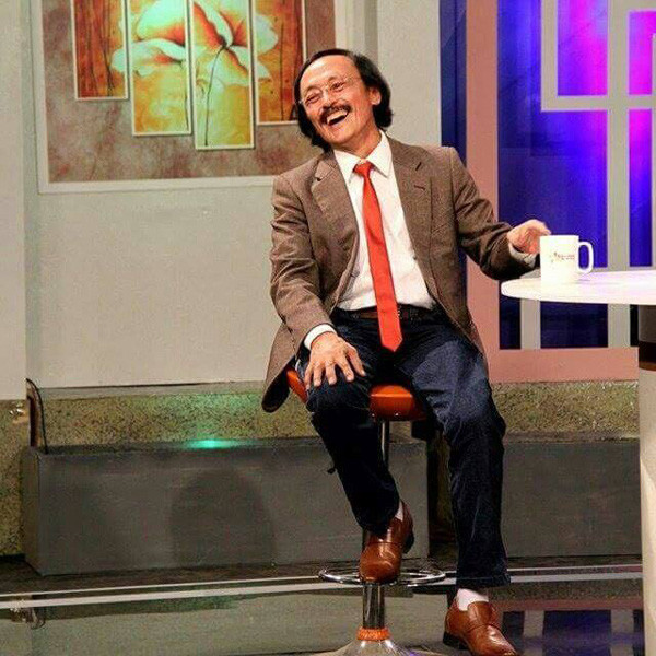 Giang Còi, Hiệp Gà: 2-3 lần đò vẫn kiếp gà trống nuôi con Giang Coi, Hiep Ga: 2-3 lan do van kiep ga trong nuoi con