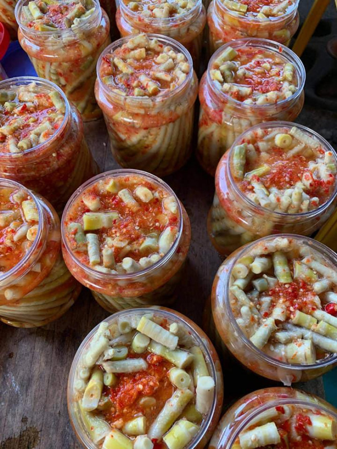 Dac san mang truc Yen Tu vao mua, cac ba noi tro thi nhau dat mua-Hinh-5