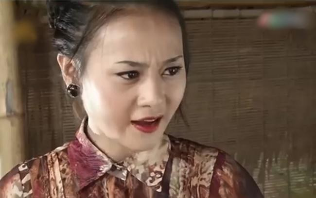 Phuong Oanh bi dao lai anh qua khu thoi chua 