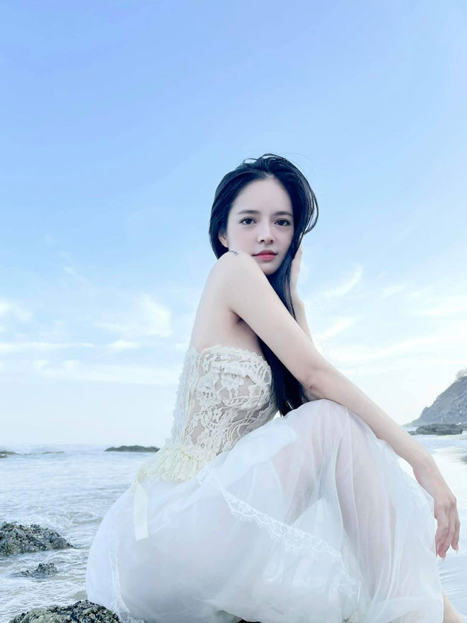 Cô gái mặt chi chít mụn lột xác 180 độ, xinh đẹp như thiên thần - Hình 3 Co gai mat chi chit mun lot xac 180 do, xinh dep nhu thien than-Hinh-3