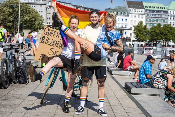 Vợ ngoại tình với "học sinh", chồng mời cả tình địch đến nhà cùng nhau sống - Hình 3 Vo ngoai tinh voi