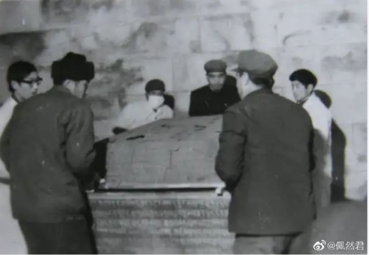 Vì sao Từ Hi Thái Hậu qua đời, 1 năm sau mới được chôn cất? - Hình 4 Vi sao Tu Hi Thai Hau qua doi, 1 nam sau moi duoc chon cat?-Hinh-4