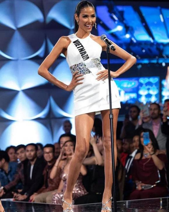 Vo cu Huy Khanh che bai nhan sac A hau Hoang Thuy-Hinh-4