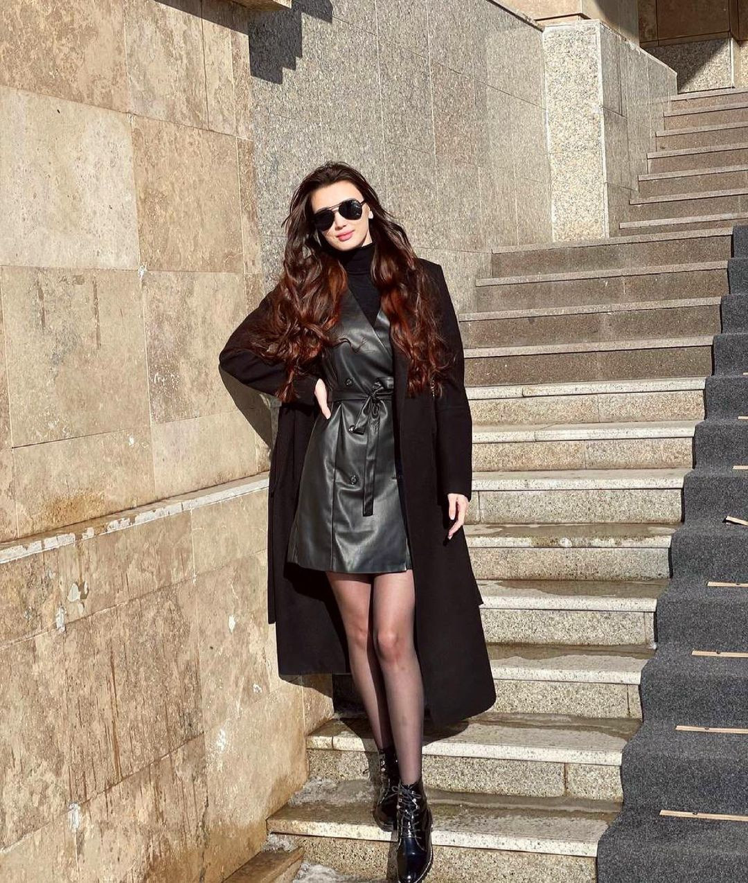 Sau khi về chung một nhà, cả hai thường xuyên đi du lịch, tham gia các hoạt động xã hội cùng nhau. Sabina Altynbekova cho biết cô và ông xã có nhiều sở thích chung và cùng đam mê các môn thể thao.