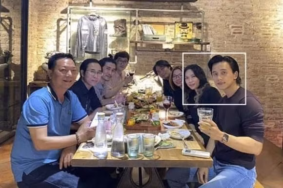 Mai Tai Phen tranh hao quang ra sao sau khi vuong tin don hen ho?-Hinh-4