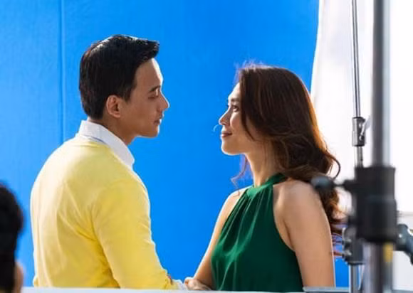 Mai Tai Phen tranh hao quang ra sao sau khi vuong tin don hen ho?