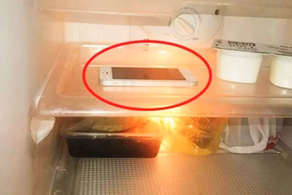 Cach ha hoa dien thoai bi nong cuc nhanh de keo dai tuoi tho cua may-Hinh-3