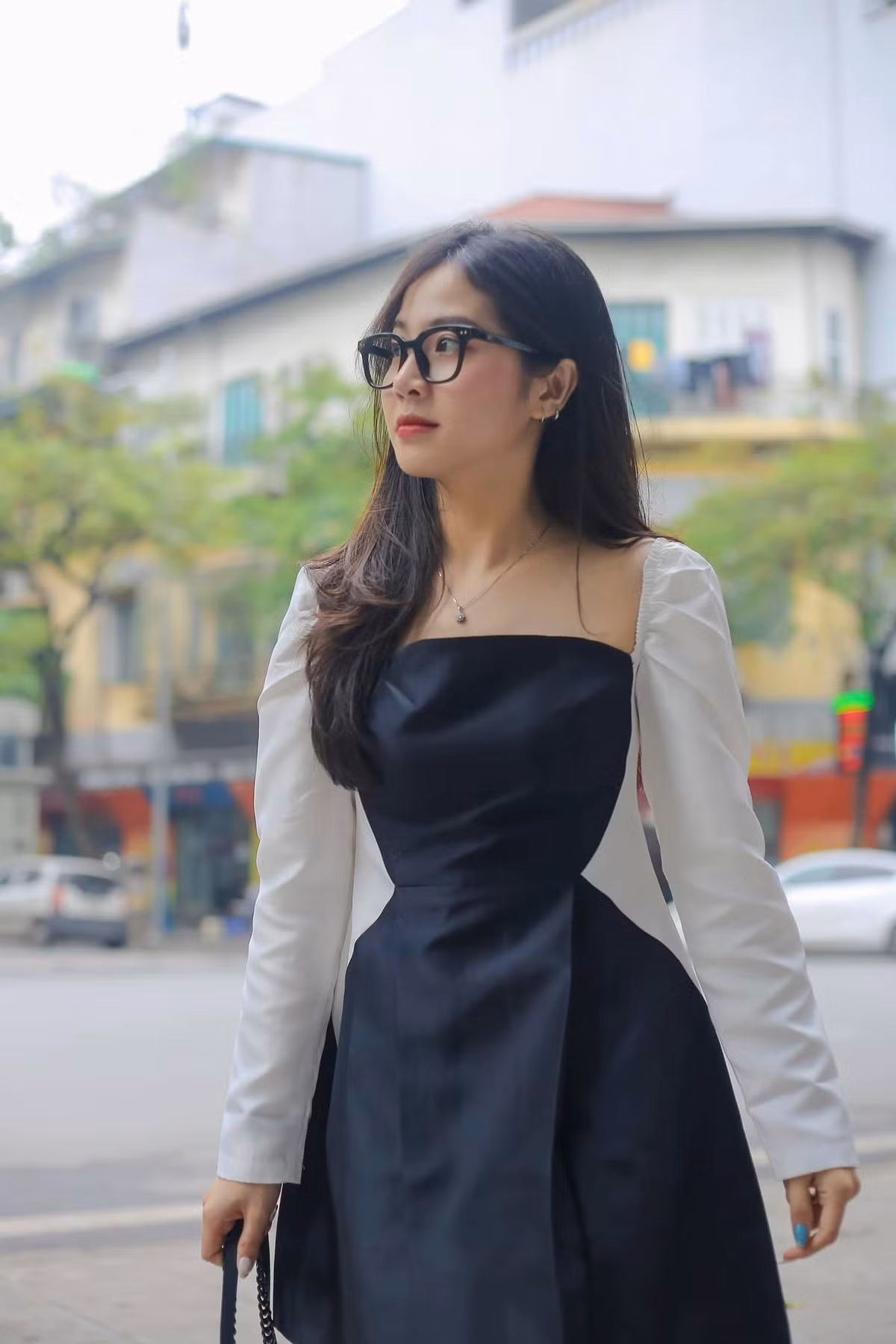 Được biết, cô nàng sinh ra và lớn lên ở Nghệ An.