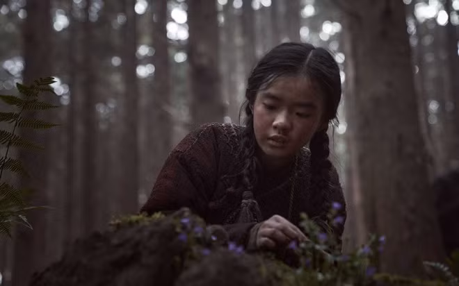 Sao nhi 13 tuoi khien Jun Ji Hyun lu mo trong ngoai truyen 