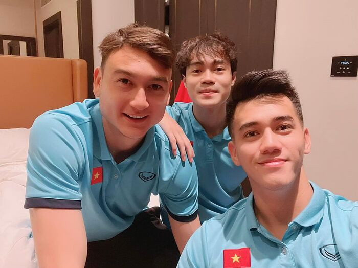  Khuôn mặt điển trai của dàn cầu thủ. 