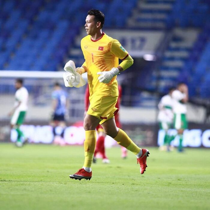 Bùi Tấn Trường đang thi đấu ở vị trí thủ môn cho câu lạc bộ Hà Nội và Đội tuyển bóng đá Quốc gia Việt Nam. (Ảnh: FB nhân vật).