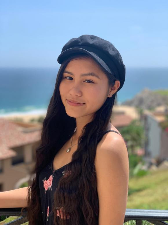 NSUT Ngoc Huyen cung con gai cung hiem hoi chia se anh dien bikini nuot na-Hinh-5